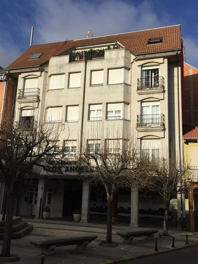 Hotel Los Angeles La Bañeza Zewnętrze zdjęcie