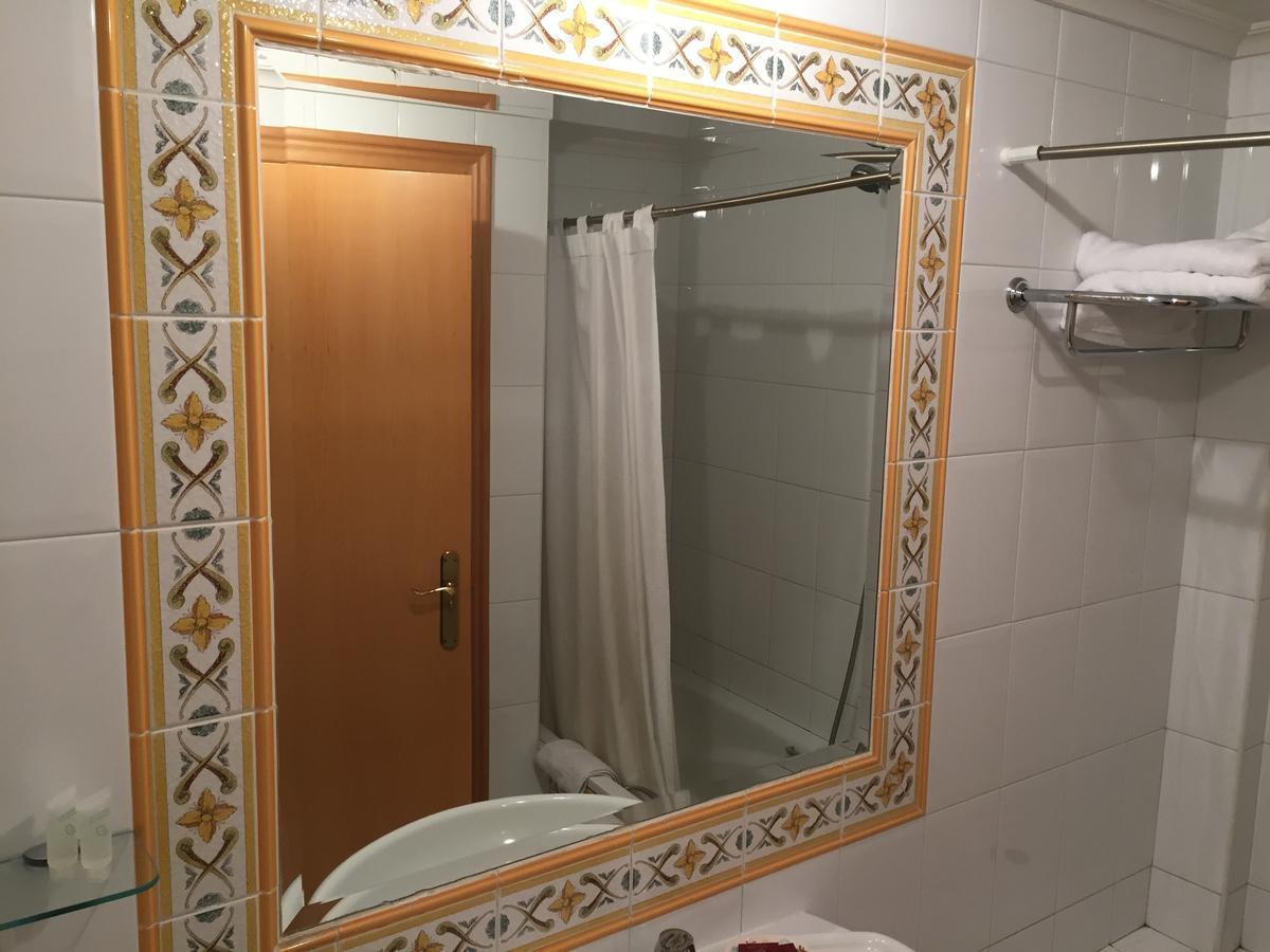 Hotel Los Angeles La Bañeza Zewnętrze zdjęcie
