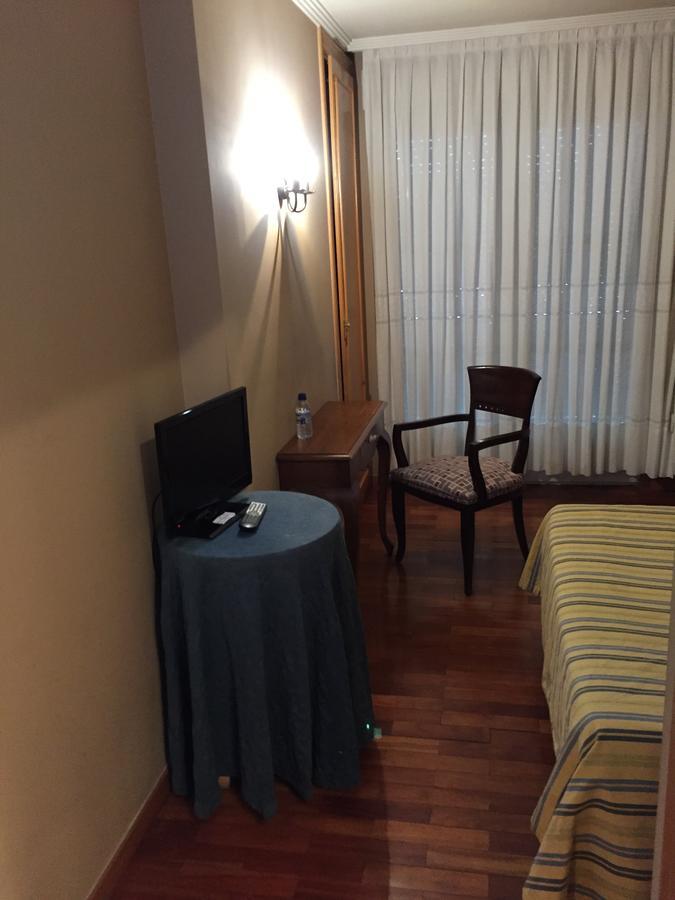 Hotel Los Angeles La Bañeza Zewnętrze zdjęcie